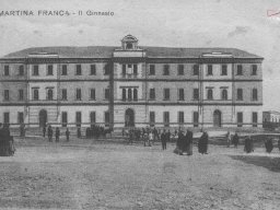 Piazza-Crispi-Ateneo-Bruni-2-(LR-Vito-Manzari)